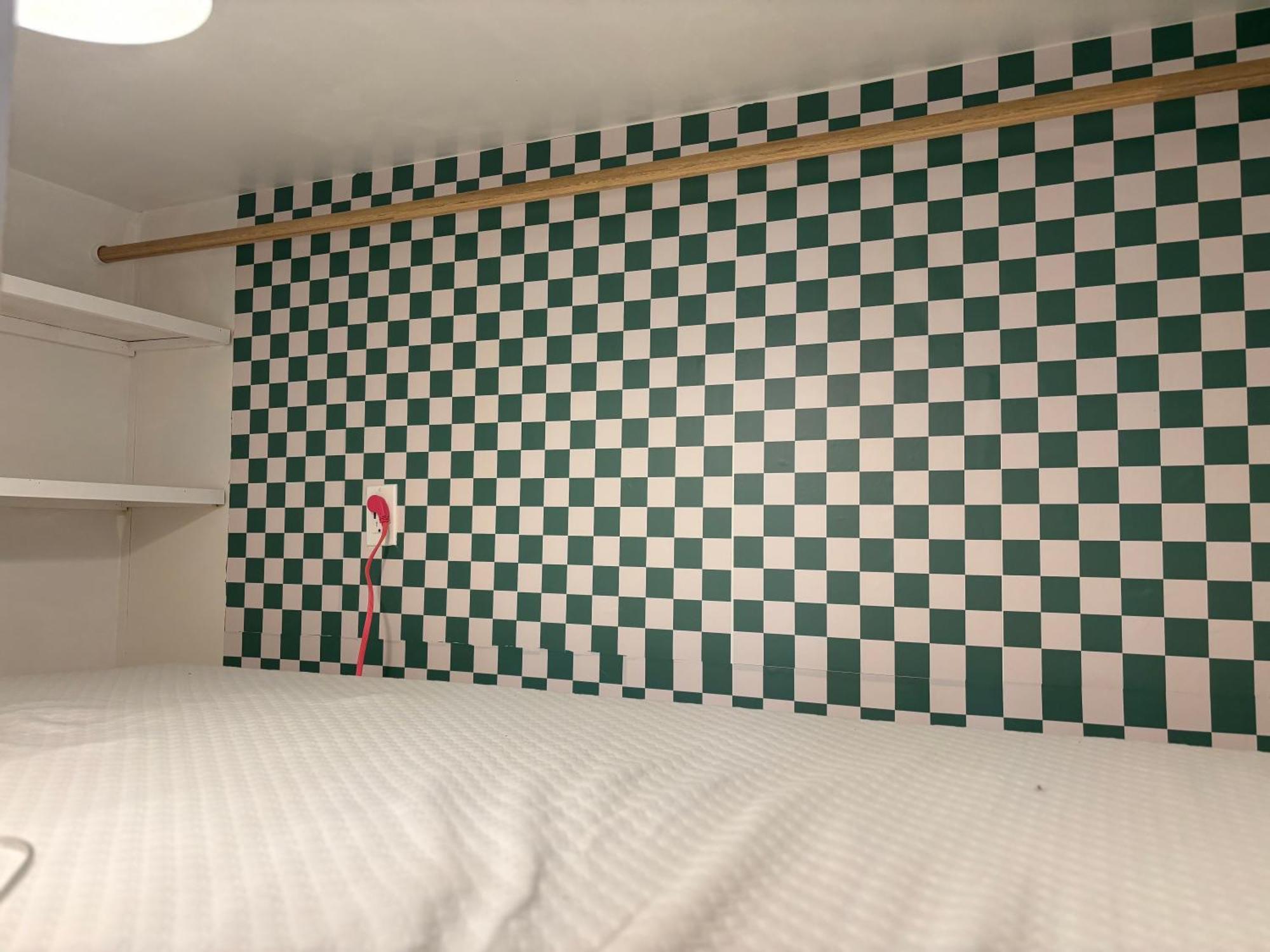Capsule Hostal *